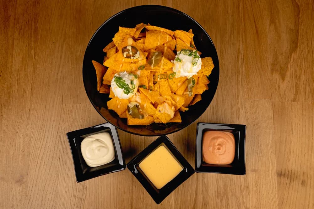 Nachos cu de toate