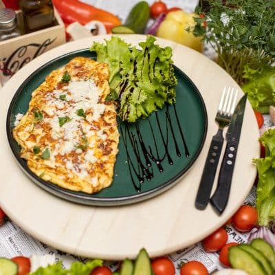 Omleta cu sunca si mozzarella